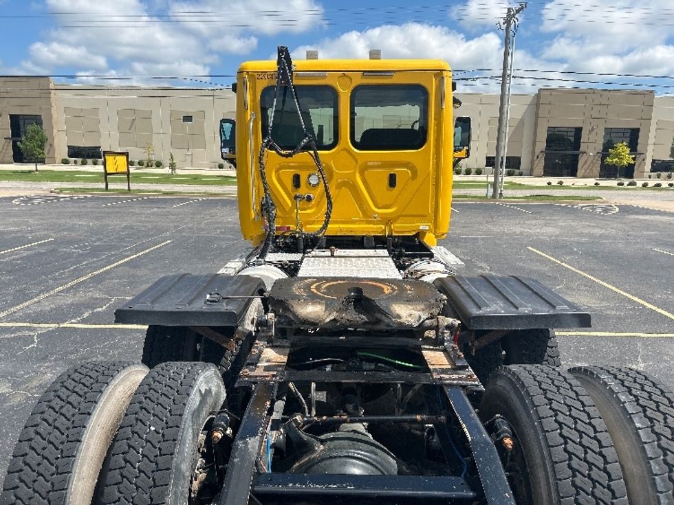 Day Cab Tractor-Heavy Duty Tractors-Freightliner-2019-Cascadia 11364ST-Tulsa-OK-267,031\n\t\tmiles-$ 39,250 - Image 6