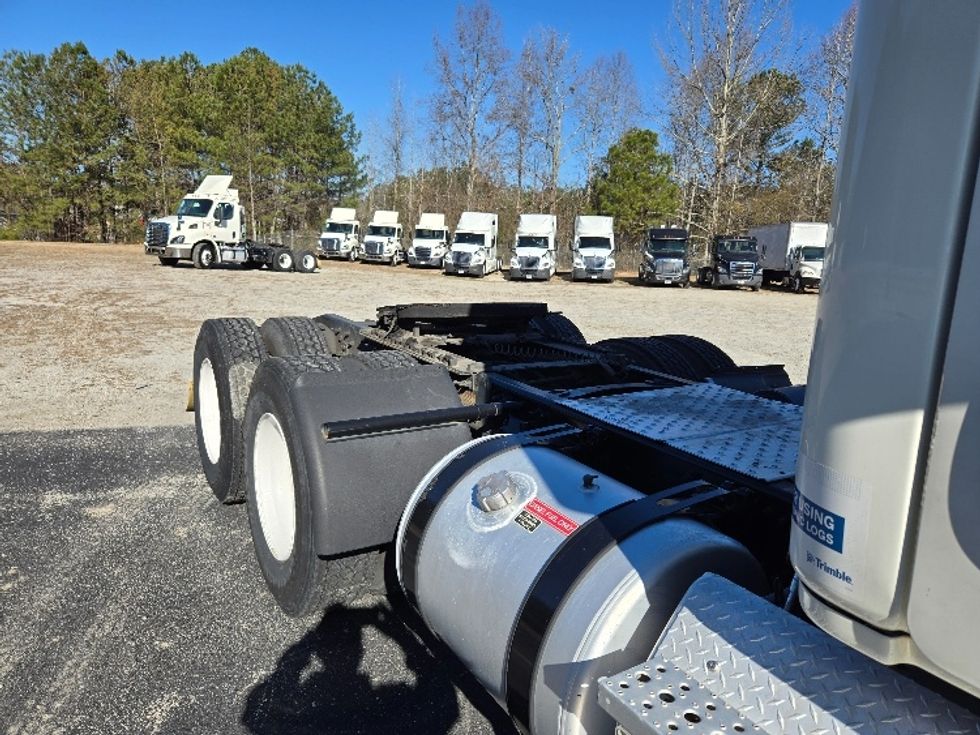 Day Cab Tractor-Heavy Duty Tractors-Freightliner-2019-Cascadia 11364ST-Villa Rica-GA-273,319\n\t\tmiles-$ 48,250 - Image 18