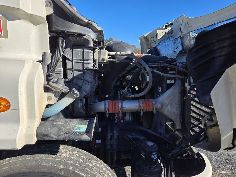 Day Cab Tractor-Heavy Duty Tractors-Freightliner-2019-Cascadia 11364ST-Villa Rica-GA-317,911\n\t\tmiles-$ 45,750 - Image 15