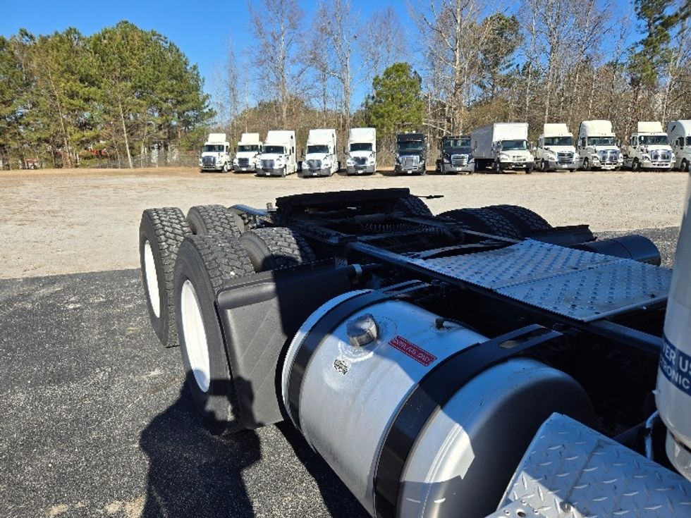 Day Cab Tractor-Heavy Duty Tractors-Freightliner-2019-Cascadia 11364ST-Villa Rica-GA-353,458\n\t\tmiles-$ 44,250 - Image 18