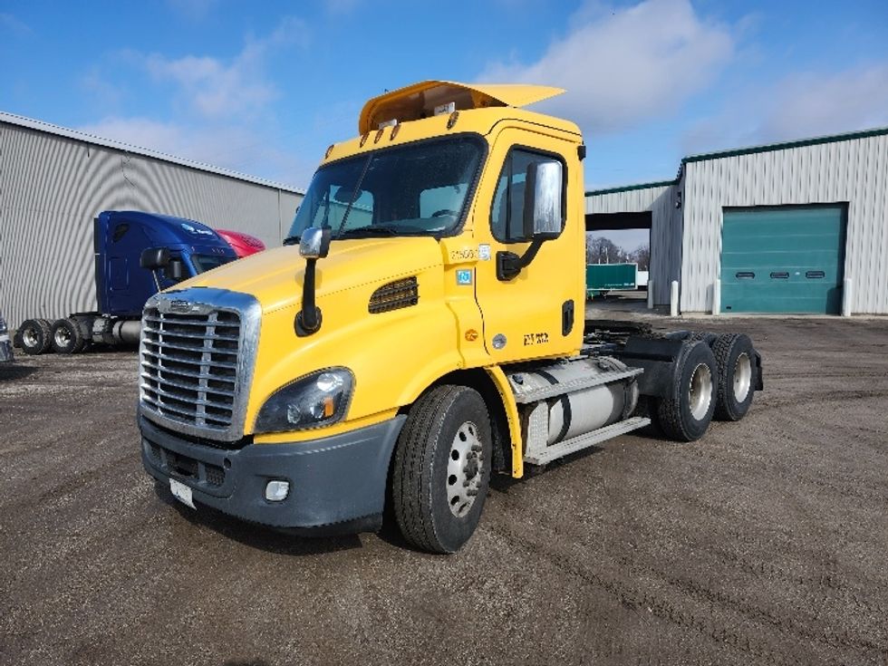 Day Cab Tractor-Heavy Duty Tractors-Freightliner-2019-Cascadia 11364ST-Wabash-IN-552,680\n\t\tmiles-$ 27,750 - Image 3
