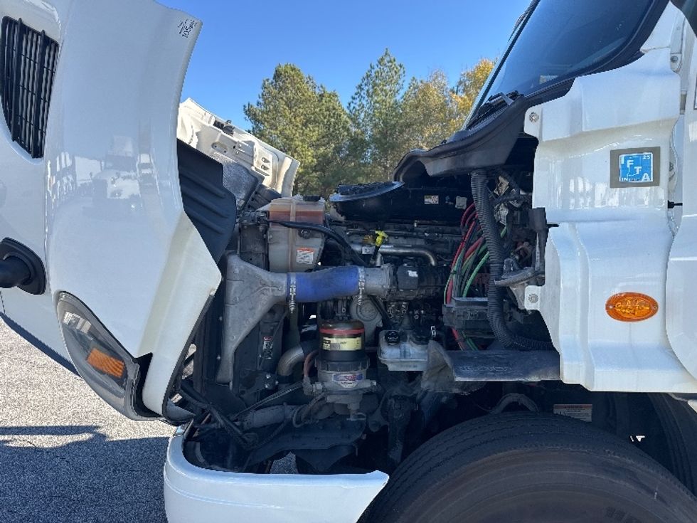 Day Cab Tractor-Heavy Duty Tractors-Freightliner-2019-Cascadia 11364ST-West Columbia-SC-171,449\n\t\tmiles-$ 45,000 - Image 16