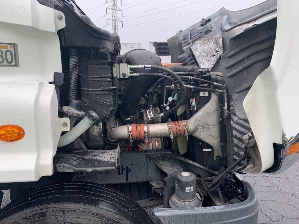 Day Cab Tractor-Heavy Duty Tractors-Freightliner-2019-Cascadia 11364ST-West Sacramento-CA-416,330\n\t\tmiles-$ 47,000 - Image 15