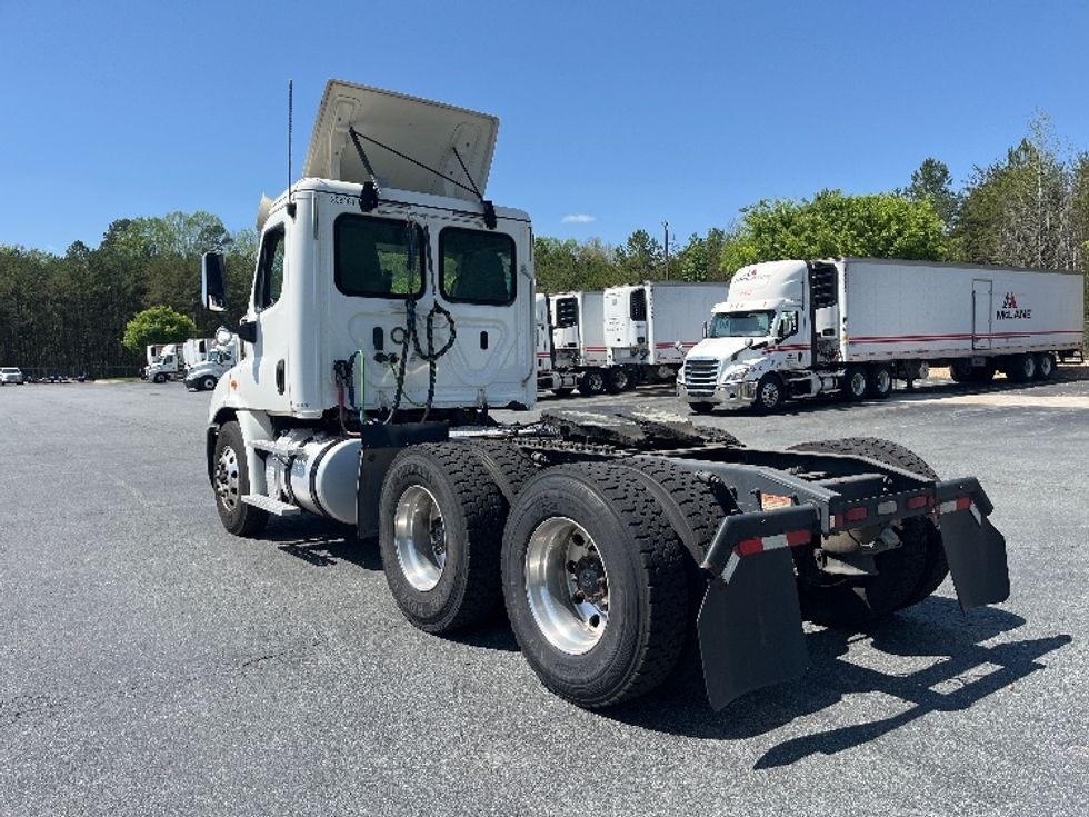 Day Cab Tractor-Heavy Duty Tractors-Freightliner-2019-Cascadia 11364ST-Winston Salem-NC-314,687\n\t\tmiles-$ 46,500 - Image 4