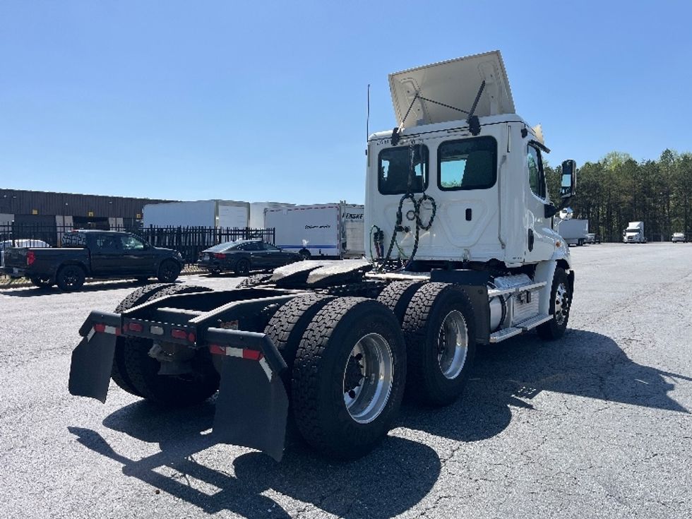 Day Cab Tractor-Heavy Duty Tractors-Freightliner-2019-Cascadia 11364ST-Winston Salem-NC-314,687\n\t\tmiles-$ 46,500 - Image 6