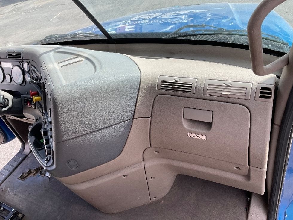 Day Cab Tractor-Heavy Duty Tractors-Freightliner-2019-Cascadia 12542ST-Albuquerque-NM-442,144\n\t\tmiles-$ 28,000 - Image 13