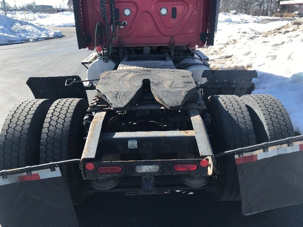 Day Cab Tractor-Heavy Duty Tractors-Freightliner-2019-Cascadia 12542ST-Allentown-PA-342,269\n\t\tmiles-$ 26,000 - Image 6