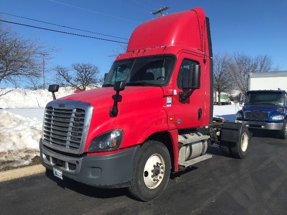 Day Cab Tractor-Heavy Duty Tractors-Freightliner-2019-Cascadia 12542ST-Allentown-PA-342,269\n\t\tmiles-$ 28,250 - Image 3