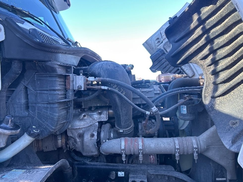 Day Cab Tractor-Heavy Duty Tractors-Freightliner-2019-Cascadia 12542ST-Byron Center-MI-547,987\n\t\tmiles-$ 20,000 - Image 15