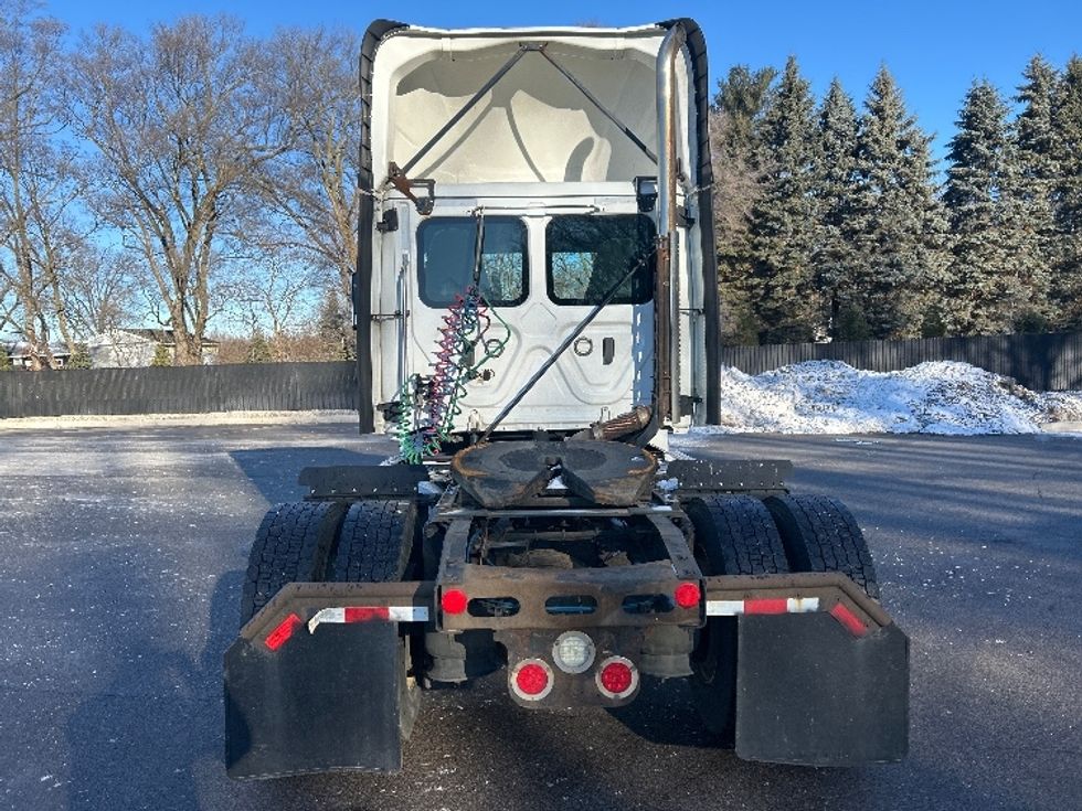 Day Cab Tractor-Heavy Duty Tractors-Freightliner-2019-Cascadia 12542ST-Byron Center-MI-547,987\n\t\tmiles-$ 20,000 - Image 6