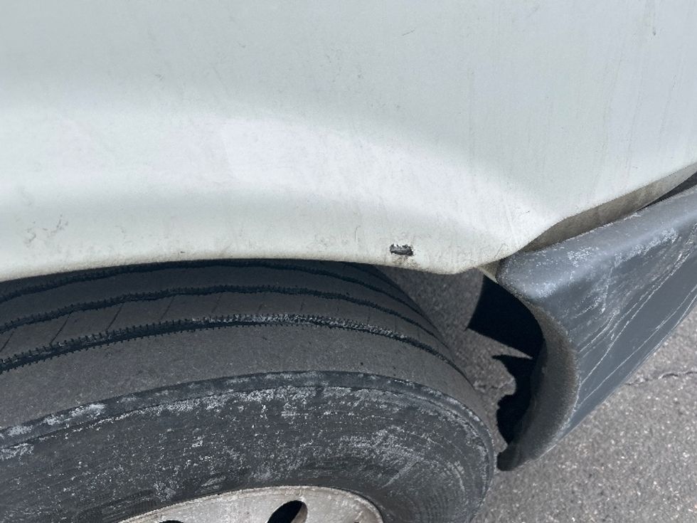 Day Cab Tractor-Heavy Duty Tractors-Freightliner-2019-Cascadia 12542ST-Chicopee-MA-304,331\n\t\tmiles-$ 26,250 - Image 18