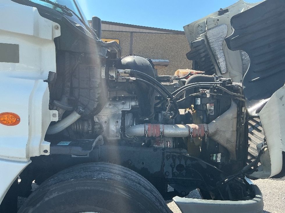 Day Cab Tractor-Heavy Duty Tractors-Freightliner-2019-Cascadia 12542ST-Dallas-TX-425,520\n\t\tmiles-$ 25,500 - Image 15