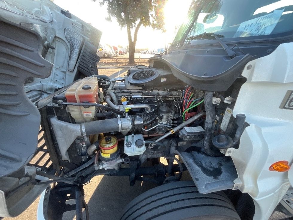 Day Cab Tractor-Heavy Duty Tractors-Freightliner-2019-Cascadia 12542ST-Fontana-CA-221,522\n\t\tmiles-$ 50,750 - Image 16