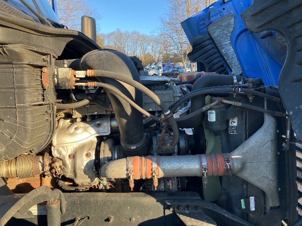 Day Cab Tractor-Heavy Duty Tractors-Freightliner-2019-Cascadia 12542ST-Franklin-MA-311,149\n\t\tmiles-$ 40,500 - Image 15