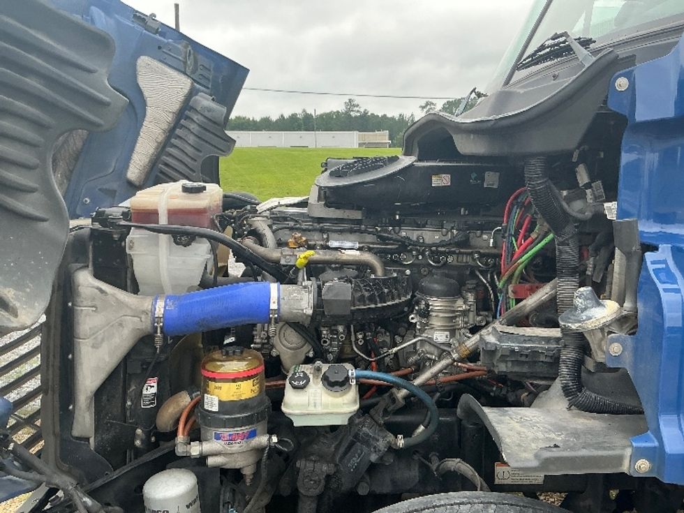 Day Cab Tractor-Heavy Duty Tractors-Freightliner-2019-Cascadia 12542ST-Hattiesburg-MS-179,399\n\t\tmiles-$ 29,000 - Image 16