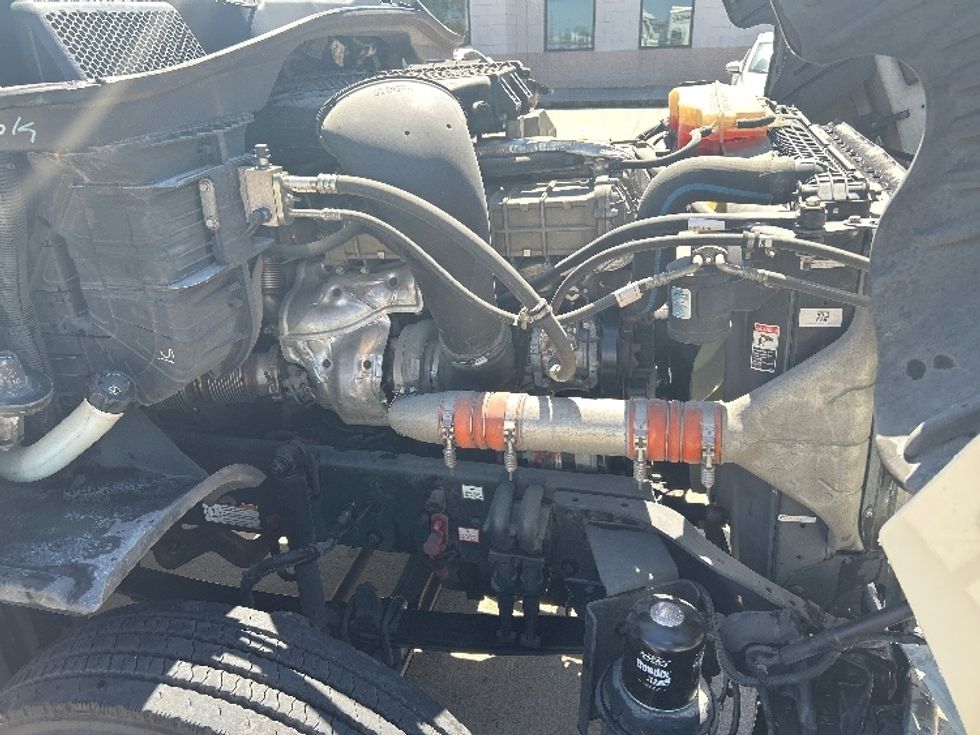 Day Cab Tractor-Heavy Duty Tractors-Freightliner-2019-Cascadia 12542ST-Houston-TX-78,784\n\t\tmiles-$ 36,500 - Image 15