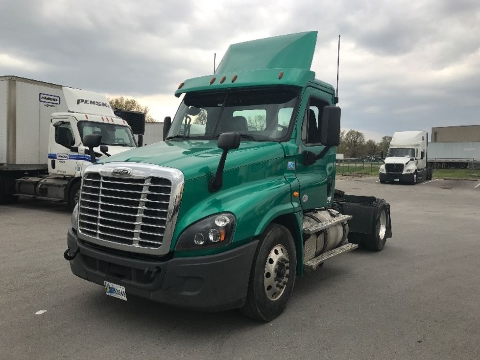 Day Cab Tractor-Heavy Duty Tractors-Freightliner-2019-Cascadia 12542ST-Louisville-KY-517,297\n\t\tmiles-$ 21,500 - Image 3