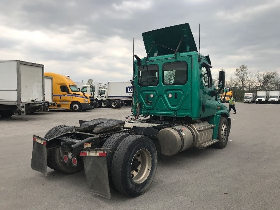 Day Cab Tractor-Heavy Duty Tractors-Freightliner-2019-Cascadia 12542ST-Louisville-KY-517,297\n\t\tmiles-$ 21,500 - Image 7