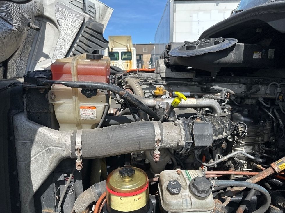 Day Cab Tractor-Heavy Duty Tractors-Freightliner-2019-Cascadia 12542ST-Parsippany-NJ-260,941\n\t\tmiles-$ 33,000 - Image 15