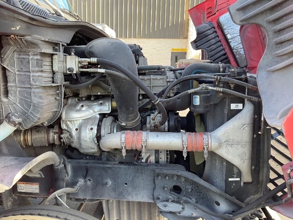 Day Cab Tractor-Heavy Duty Tractors-Freightliner-2019-Cascadia 12542ST-Tampa-FL-158,324\n\t\tmiles-$ 32,250 - Image 15