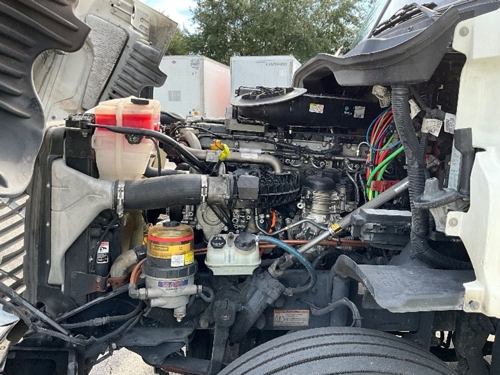 Day Cab Tractor-Heavy Duty Tractors-Freightliner-2019-Cascadia 12542ST-Tampa-FL-508,995\n\t\tmiles-$ 30,000 - Image 16