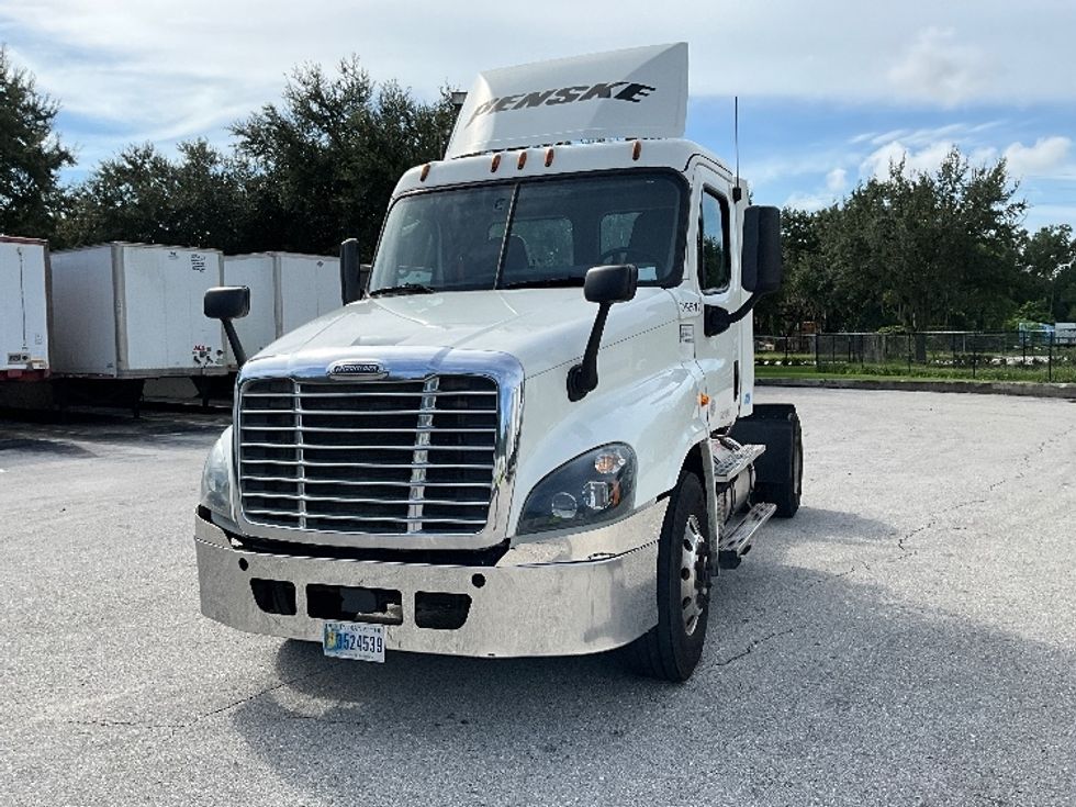 Day Cab Tractor-Heavy Duty Tractors-Freightliner-2019-Cascadia 12542ST-Tampa-FL-508,995\n\t\tmiles-$ 30,000 - Image 3