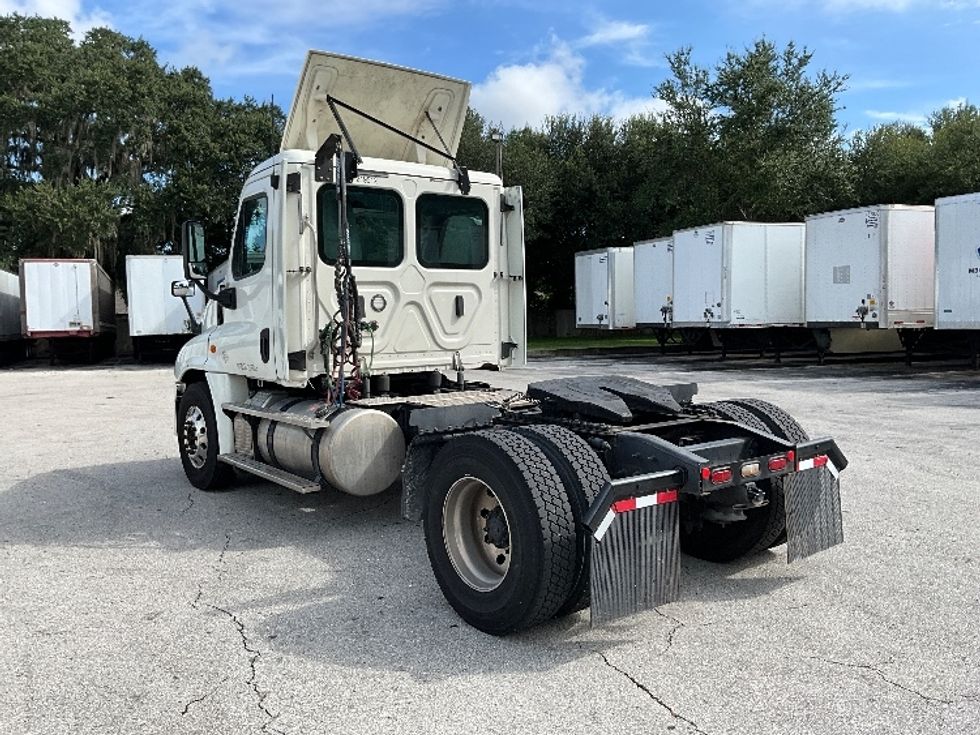 Day Cab Tractor-Heavy Duty Tractors-Freightliner-2019-Cascadia 12542ST-Tampa-FL-508,995\n\t\tmiles-$ 30,000 - Image 5