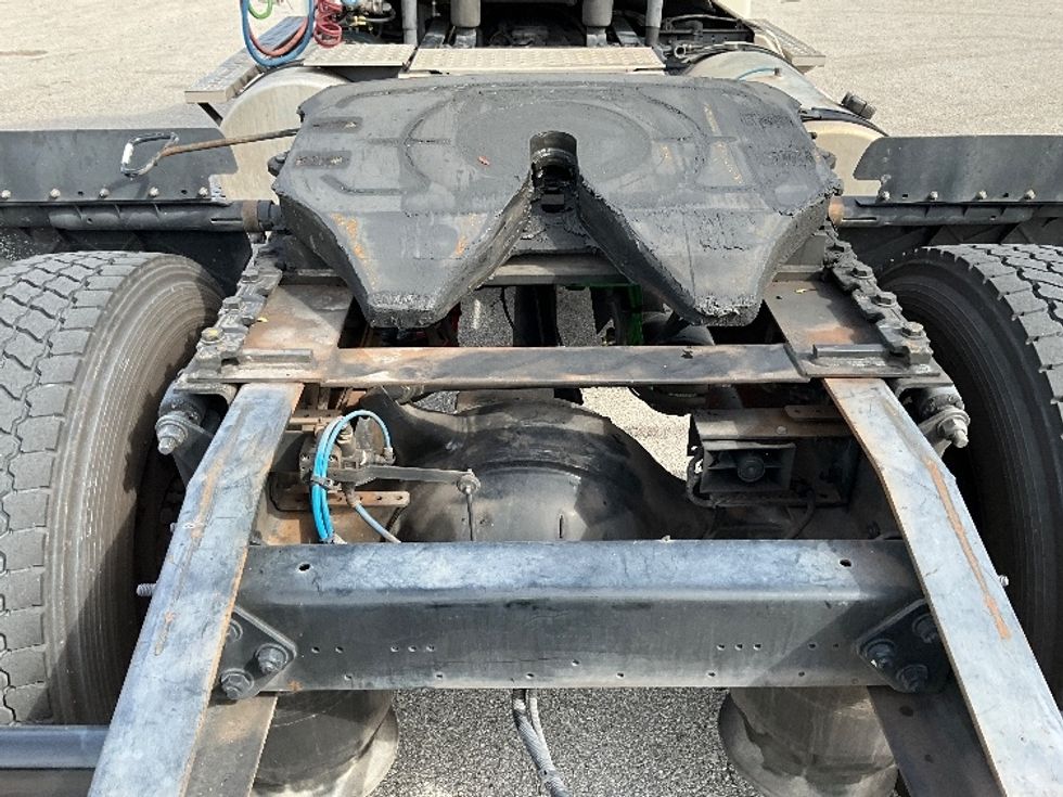 Day Cab Tractor-Heavy Duty Tractors-Freightliner-2019-Cascadia 12542ST-Tampa-FL-508,995\n\t\tmiles-$ 30,000 - Image 6
