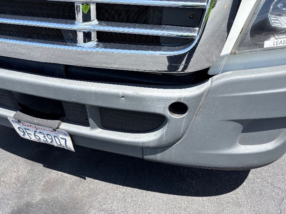 Day Cab Tractor-Heavy Duty Tractors-Freightliner-2019-Cascadia 12542ST-Torrance-CA-243,967\n\t\tmiles-$ 29,000 - Image 17