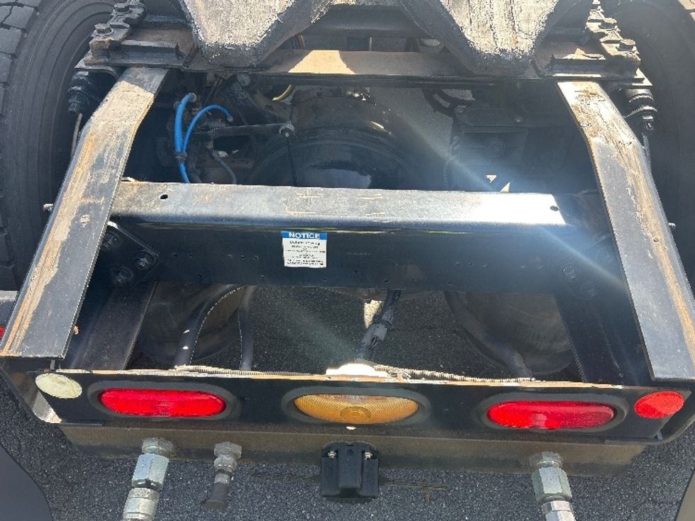 Day Cab Tractor-Heavy Duty Tractors-Freightliner-2019-Cascadia 12542ST-Winston Salem-NC-409,499\n\t\tmiles-$ 31,250 - Image 18