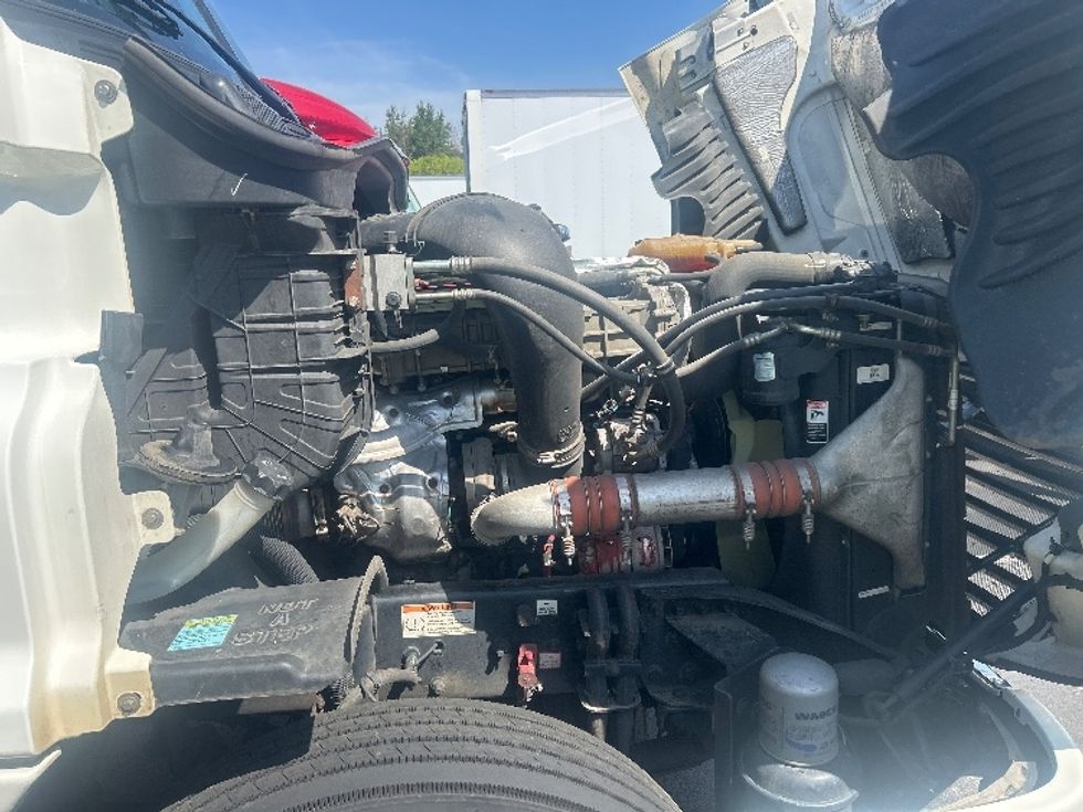 Day Cab Tractor-Heavy Duty Tractors-Freightliner-2019-Cascadia 12542ST-Winston Salem-NC-419,506\n\t\tmiles-$ 27,500 - Image 15