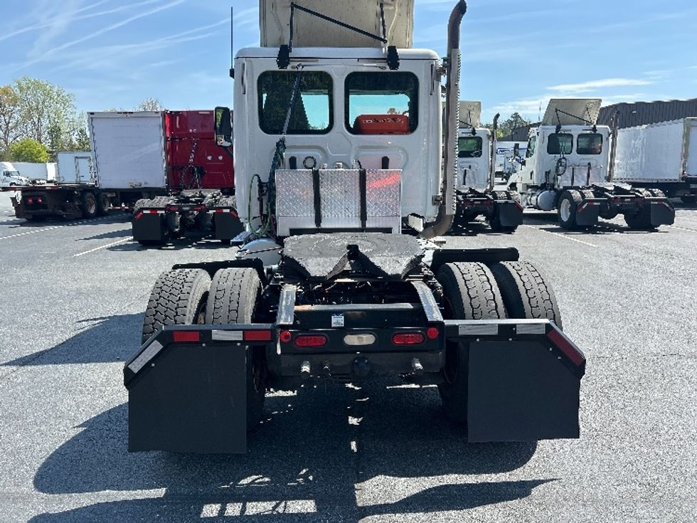 Day Cab Tractor-Heavy Duty Tractors-Freightliner-2019-Cascadia 12542ST-Winston Salem-NC-423,124\n\t\tmiles-$ 30,500 - Image 6