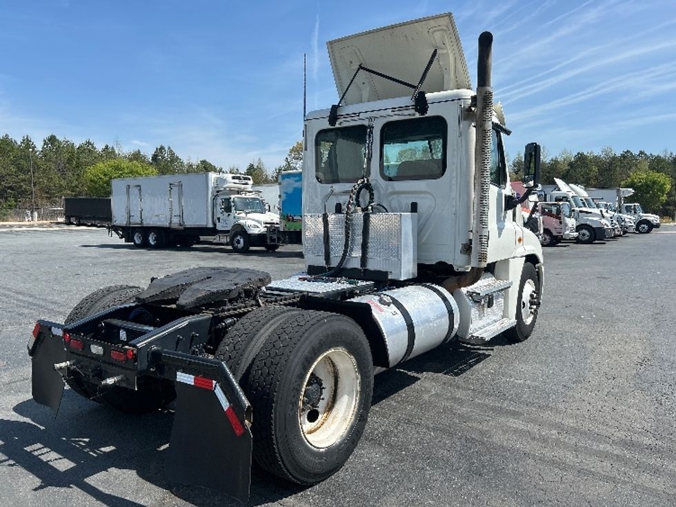 Day Cab Tractor-Heavy Duty Tractors-Freightliner-2019-Cascadia 12542ST-Winston Salem-NC-430,356\n\t\tmiles-$ 30,250 - Image 7