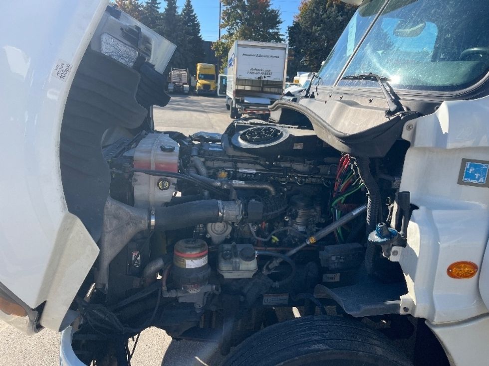 Day Cab Tractor-Heavy Duty Tractors-Freightliner-2019-Cascadia 12564ST-Akron-OH-563,123\n\t\tmiles-$ 27,250 - Image 16