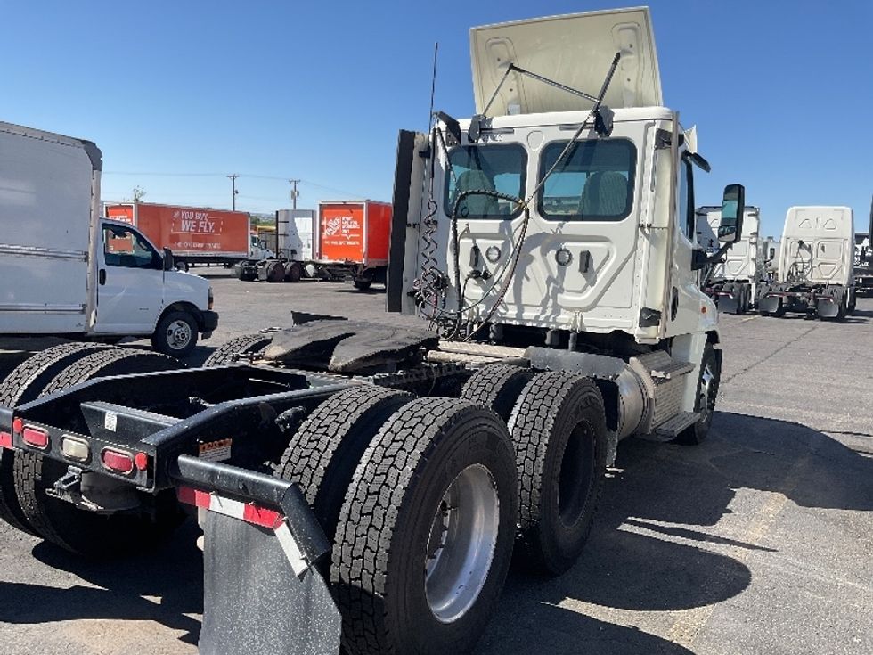 Day Cab Tractor-Heavy Duty Tractors-Freightliner-2019-Cascadia 12564ST-Albuquerque-NM-169,270\n\t\tmiles-$ 49,500 - Image 7