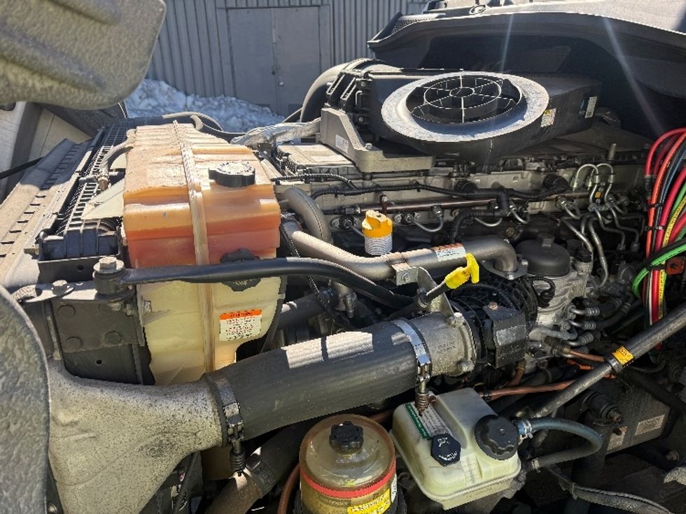 Day Cab Tractor-Heavy Duty Tractors-Freightliner-2019-Cascadia 12564ST-Baltimore-MD-192,019\n\t\tmiles-$ 45,750 - Image 14