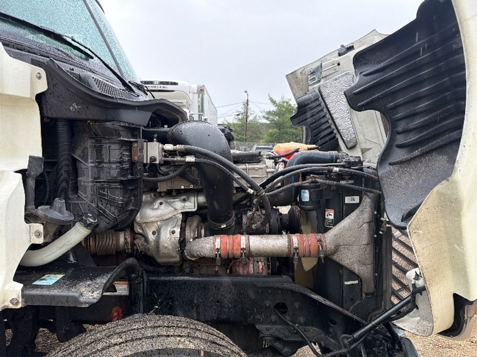 Day Cab Tractor-Heavy Duty Tractors-Freightliner-2019-Cascadia 12564ST-Baltimore-MD-272,742\n\t\tmiles-$ 45,250 - Image 16