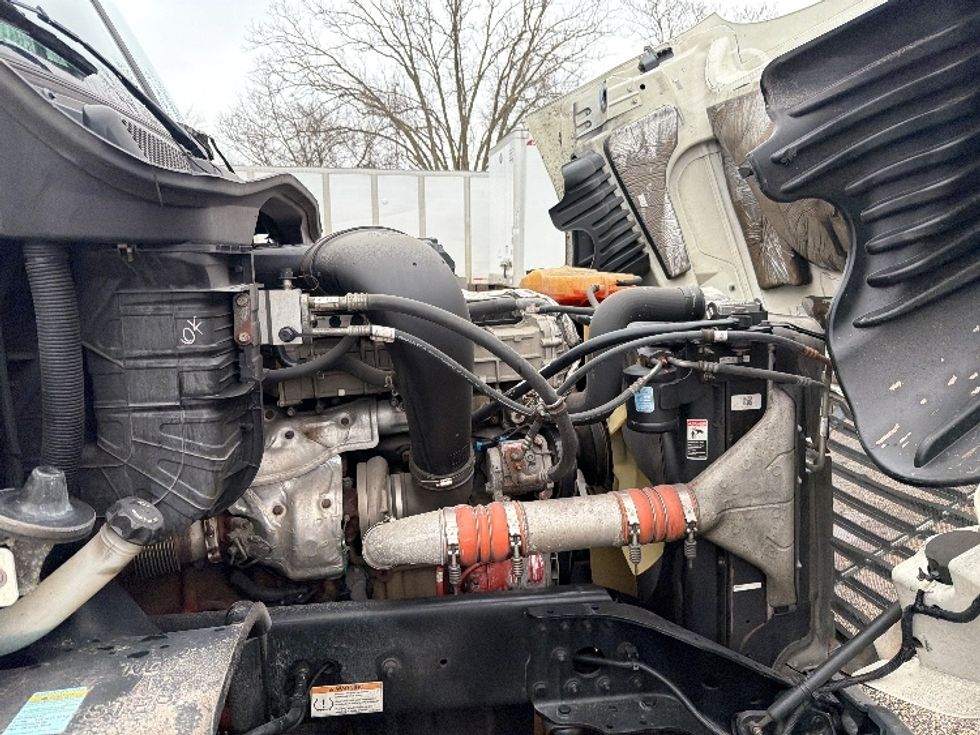 Day Cab Tractor-Heavy Duty Tractors-Freightliner-2019-Cascadia 12564ST-Baltimore-MD-279,379\n\t\tmiles-$ 41,500 - Image 13