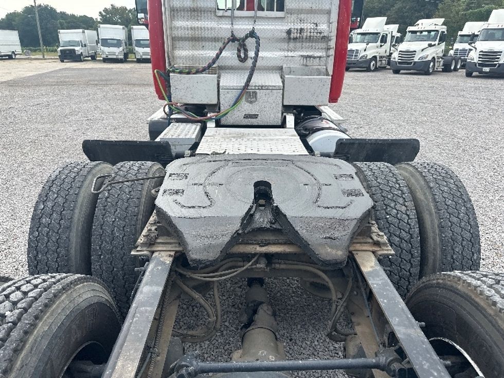 Day Cab Tractor-Heavy Duty Tractors-Freightliner-2019-Cascadia 12564ST-Birmingham-AL-467,971\n\t\tmiles-$ 34,000 - Image 6