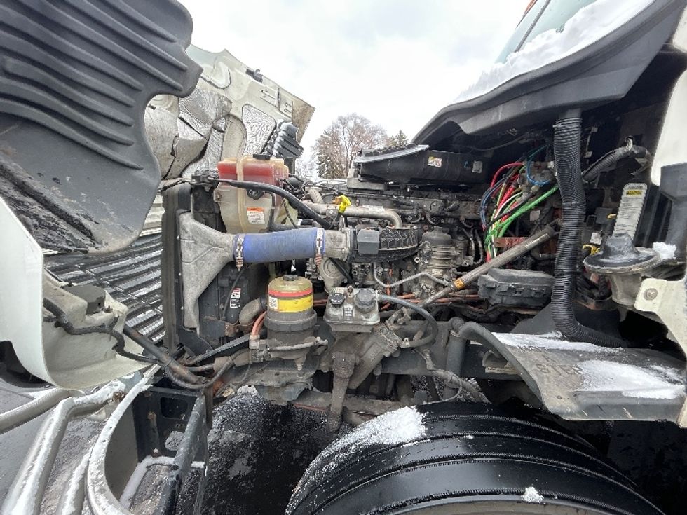 Day Cab Tractor-Heavy Duty Tractors-Freightliner-2019-Cascadia 12564ST-Brooklyn Park-MN-463,591\n\t\tmiles-$ 35,000 - Image 16