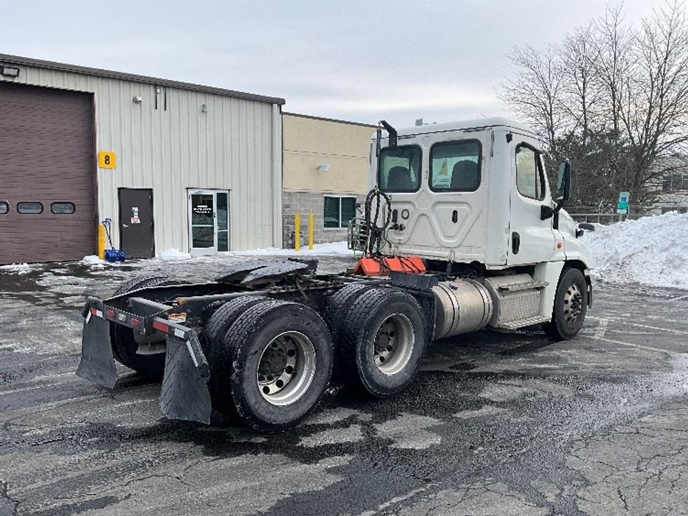Day Cab Tractor-Heavy Duty Tractors-Freightliner-2019-Cascadia 12564ST-Capitol Heights-MD-273,328\n\t\tmiles-$ 41,750 - Image 7