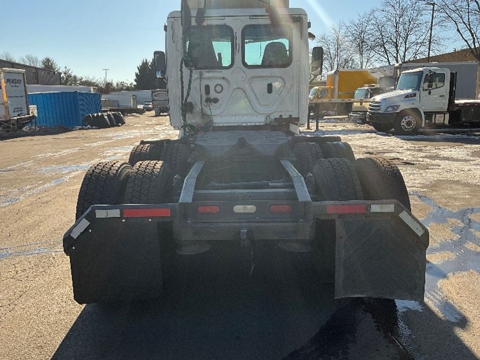 Day Cab Tractor-Heavy Duty Tractors-Freightliner-2019-Cascadia 12564ST-Capitol Heights-MD-507,417\n\t\tmiles-$ 34,750 - Image 6