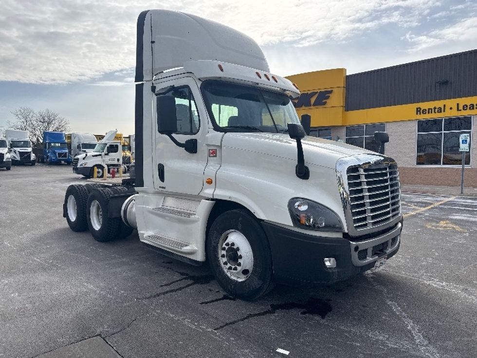 Day Cab Tractor-Heavy Duty Tractors-Freightliner-2019-Cascadia 12564ST-Chicago (Chicago Ridge)-IL-251,734\n\t\tmiles-$ 52,000 - Image 8