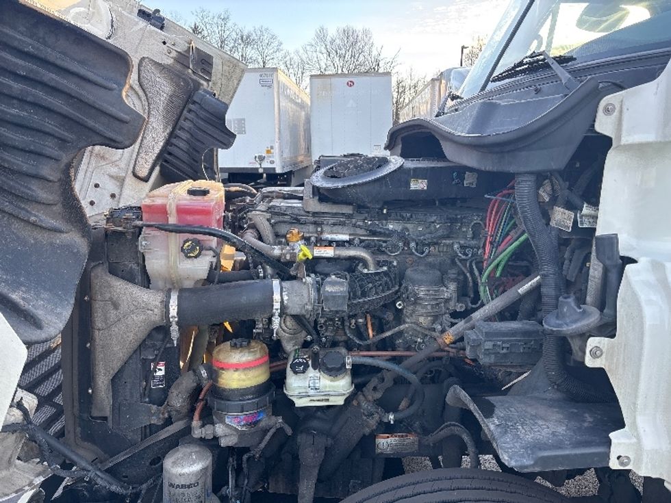 Day Cab Tractor-Heavy Duty Tractors-Freightliner-2019-Cascadia 12564ST-Cranbury-NJ-475,396\n\t\tmiles-$ 32,000 - Image 17