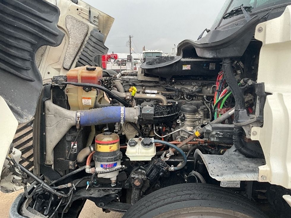 Day Cab Tractor-Heavy Duty Tractors-Freightliner-2019-Cascadia 12564ST-Dallas-TX-383,920\n\t\tmiles-$ 44,500 - Image 16