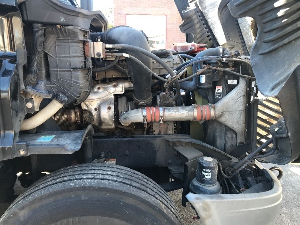 Day Cab Tractor-Heavy Duty Tractors-Freightliner-2019-Cascadia 12564ST-Dayton-NJ-379,988\n\t\tmiles-$ 40,250 - Image 15