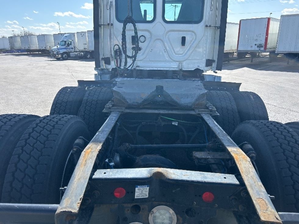 Day Cab Tractor-Heavy Duty Tractors-Freightliner-2019-Cascadia 12564ST-East Chicago-IN-254,195\n\t\tmiles-$ 49,500 - Image 6