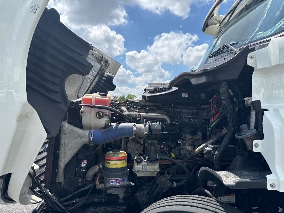 Day Cab Tractor-Heavy Duty Tractors-Freightliner-2019-Cascadia 12564ST-East Chicago-IN-474,702\n\t\tmiles-$ 38,250 - Image 16