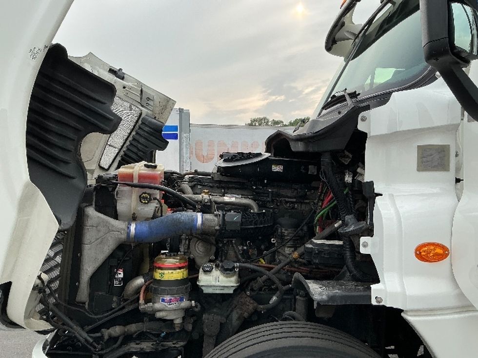 Day Cab Tractor-Heavy Duty Tractors-Freightliner-2019-Cascadia 12564ST-East Chicago-IN-493,401\n\t\tmiles-$ 37,250 - Image 16