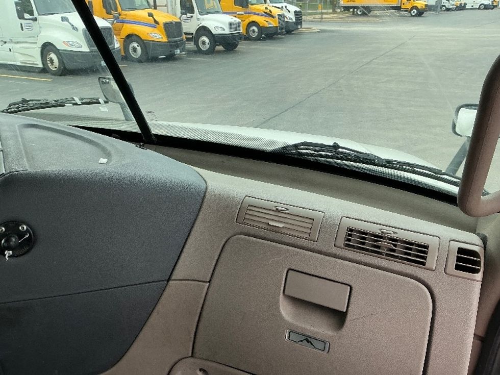 Day Cab Tractor-Heavy Duty Tractors-Freightliner-2019-Cascadia 12564ST-East Chicago-IN-544,032\n\t\tmiles-$ 32,750 - Image 13